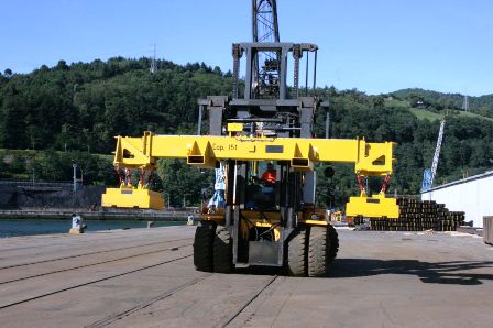 material handling at harbours